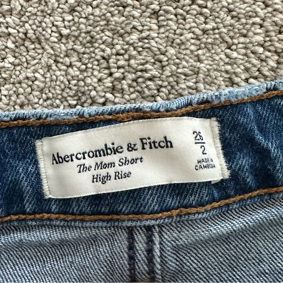 Abercrombie‎ & Fitch The Mom Short High Rise 26/2 - Picture 2 of 7